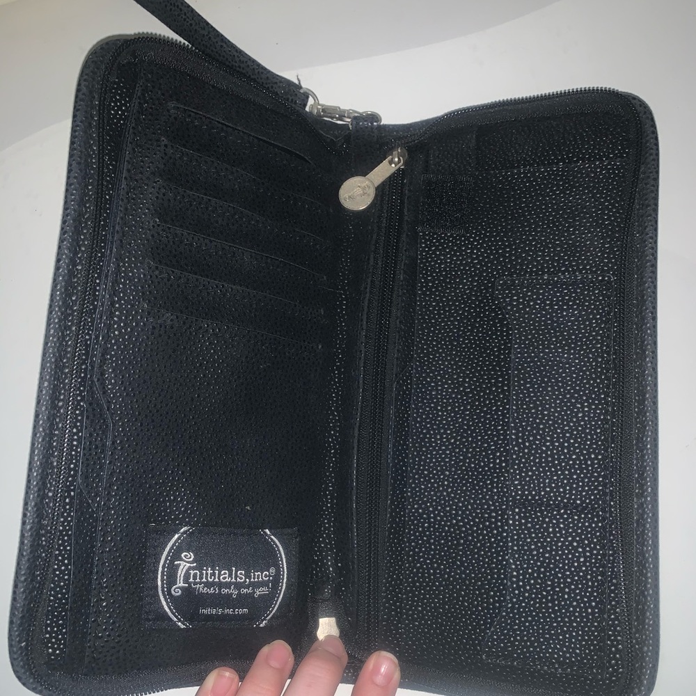 Black wristlet